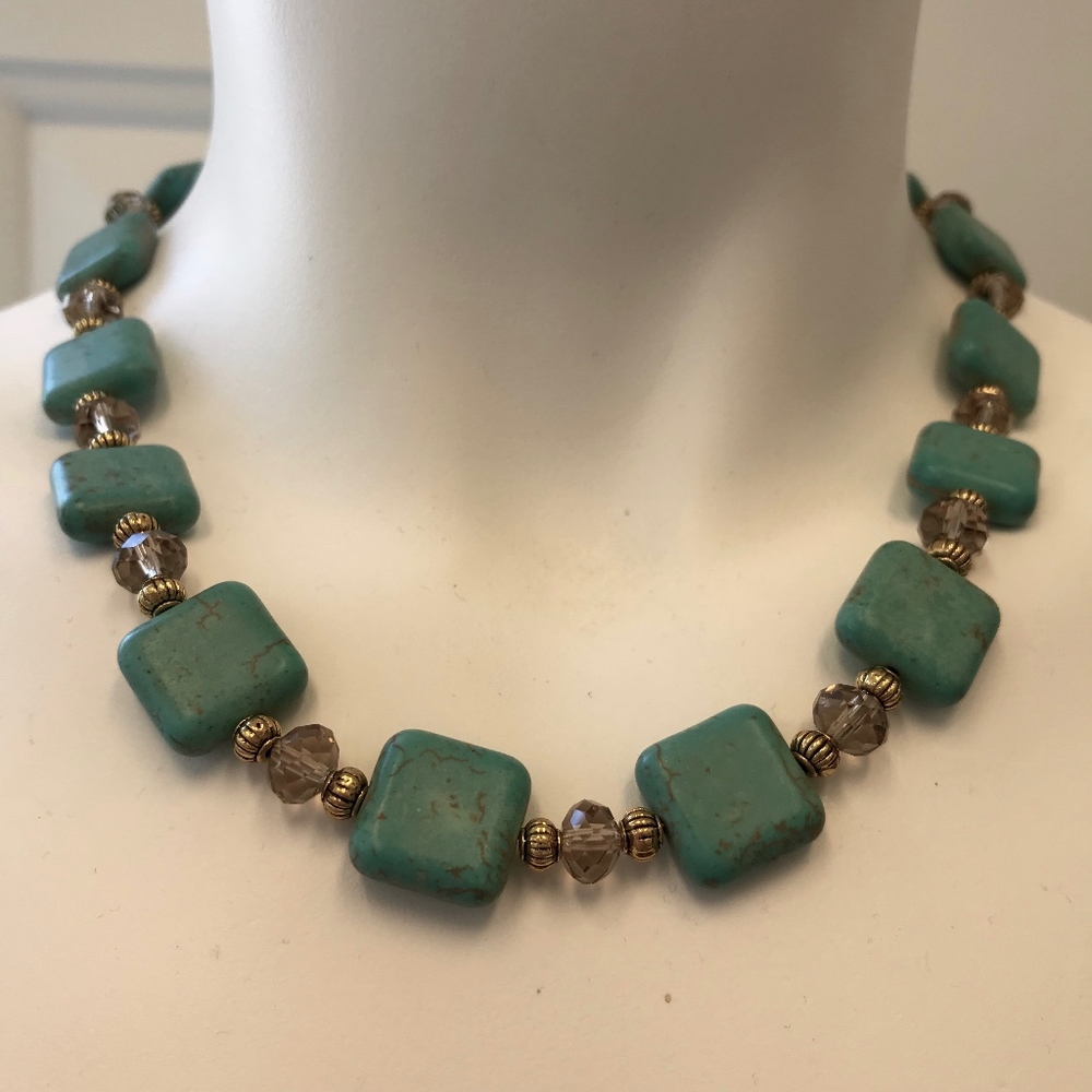 Handmade Turquoise Bead Necklace with Glass 19"
